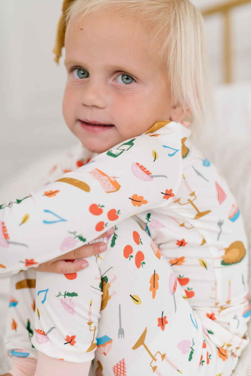 2 Piece Kids Bamboo Pajama Set in Turkey Time – Ollie Jay